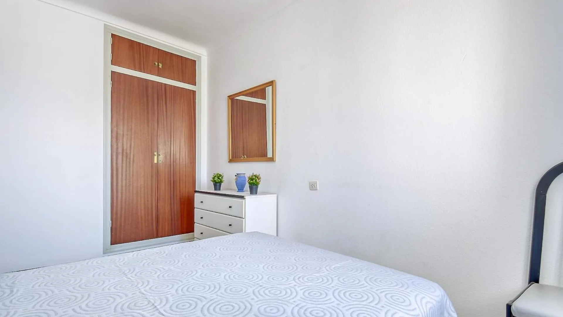 Apartment With Scenic View Montjoi 0*,  Spain