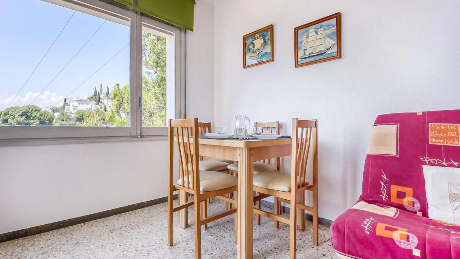 Apartment With Scenic View Montjoi 0*,  Spain
